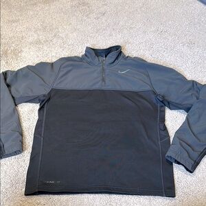 Nike Gray/Black Therma Fit Quarter Zip Pullover Medium
